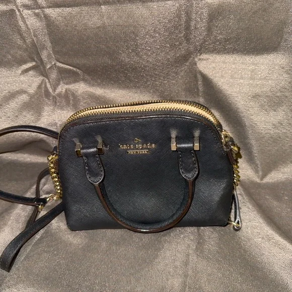 Kate Spade New York Crossbody - Cedar Street Mini Maise -Black Leather Handbag - Picture 2 of 5